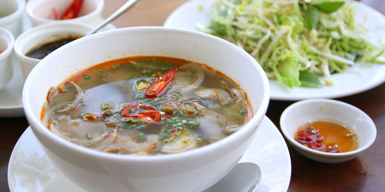 https://new.chefatwork.com.sg/wp-content/uploads/2018/10/rice-1381146_1920-1280x640.jpg